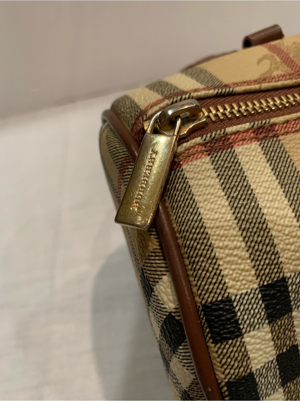 Burberry Haymarket Check Barrel Bag serial number S-04-1 - Picture 6 of 14